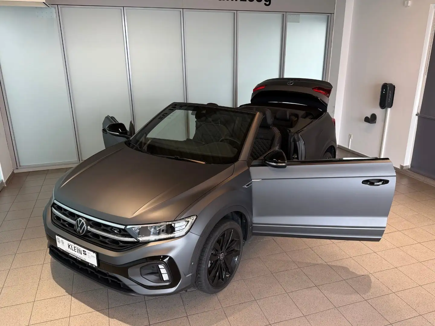 Volkswagen T-Roc Cabriolet 1.5 TSI Edition Grey ACC, Alarmanlage, A Grau - 2