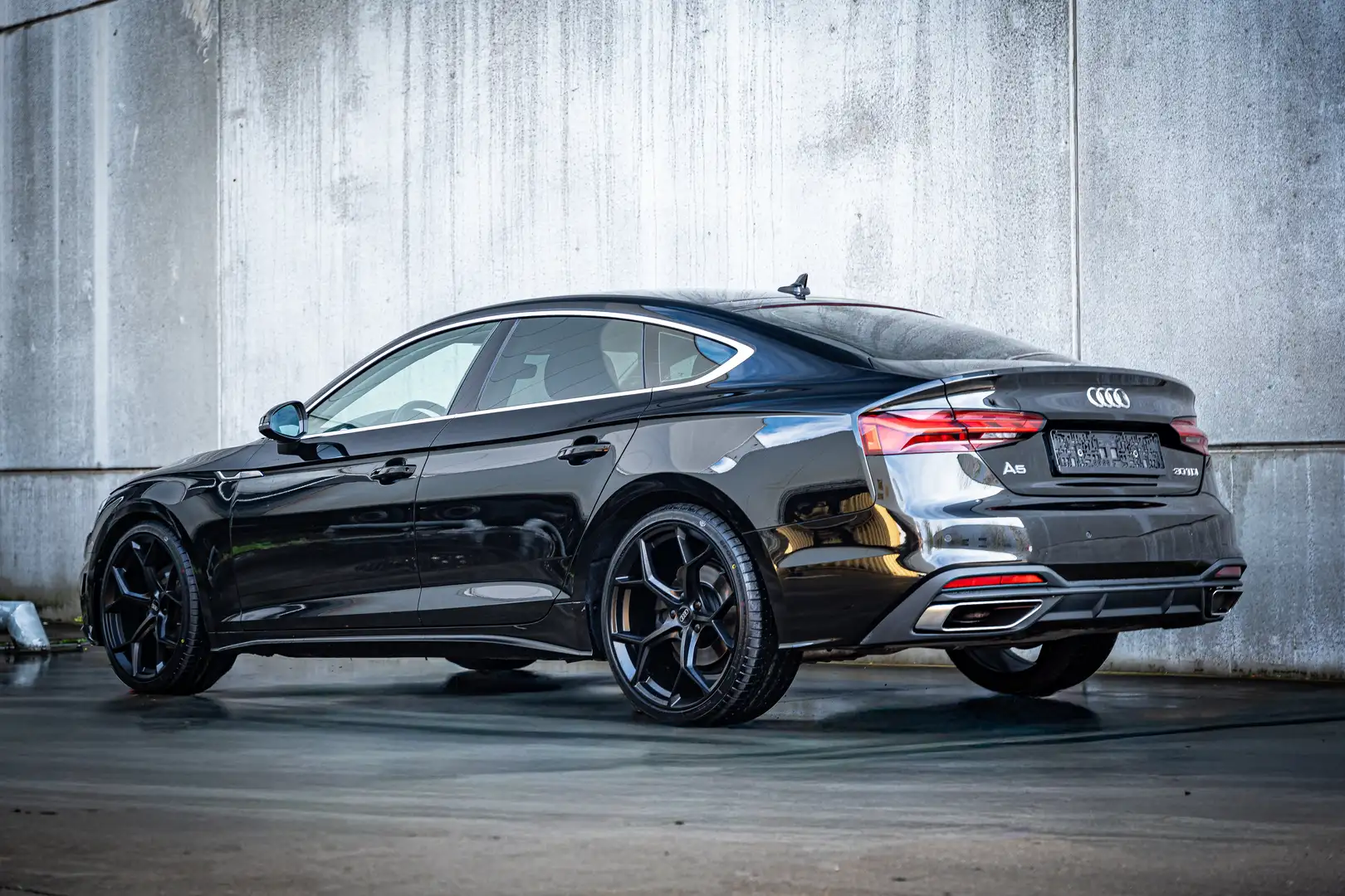 Audi A5 S-linelook Negro - 2
