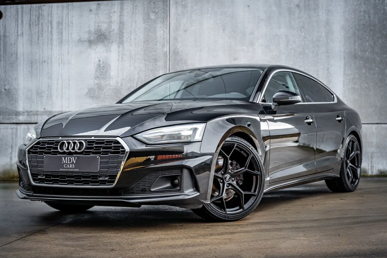 Audi A5 S-linelook Negro - 1
