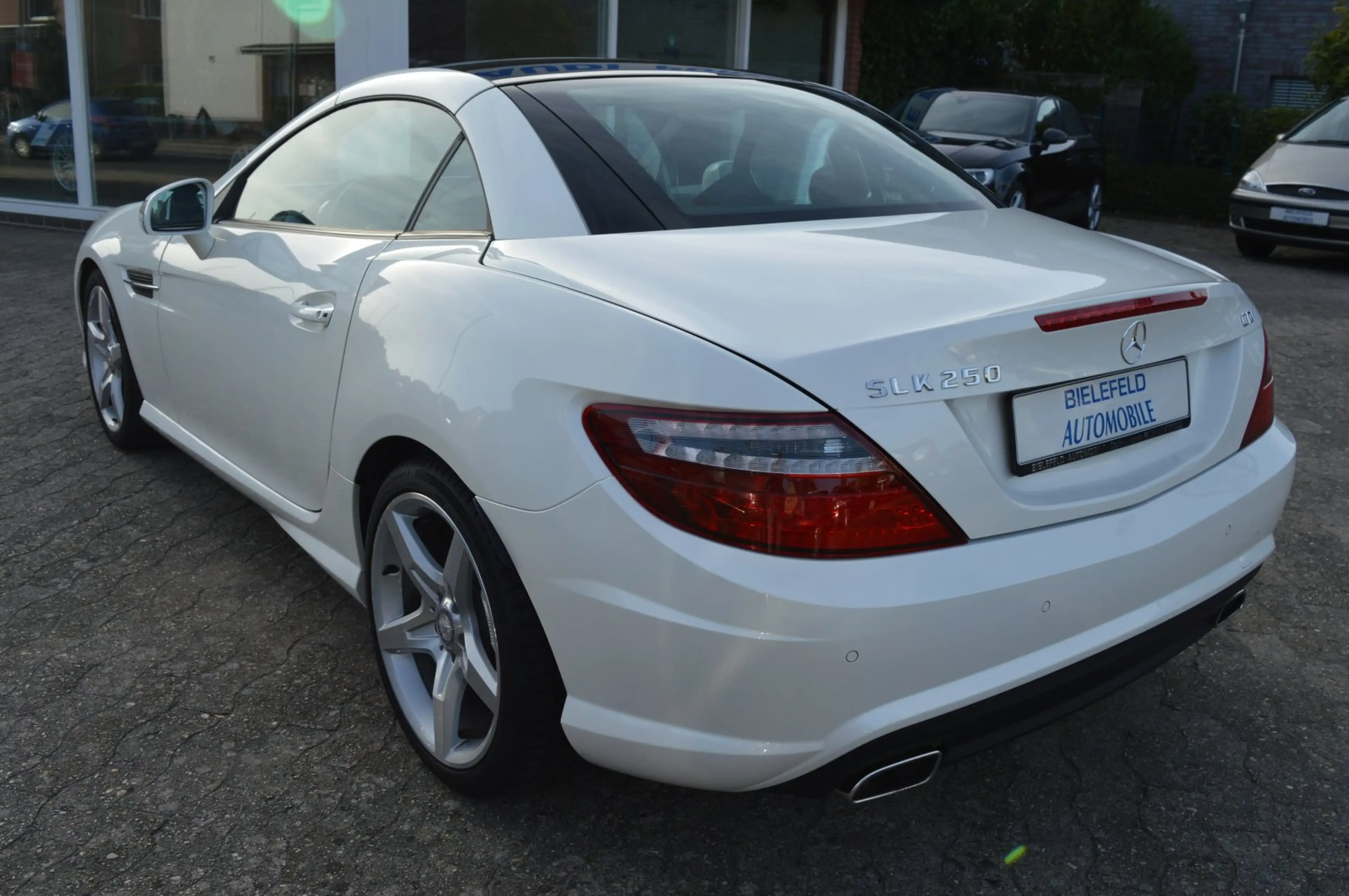 Mercedes-Benz SLK 250 CDI BlueEfficiency AMG Line 7G-Tronic COMAND/Xenon — photo 12