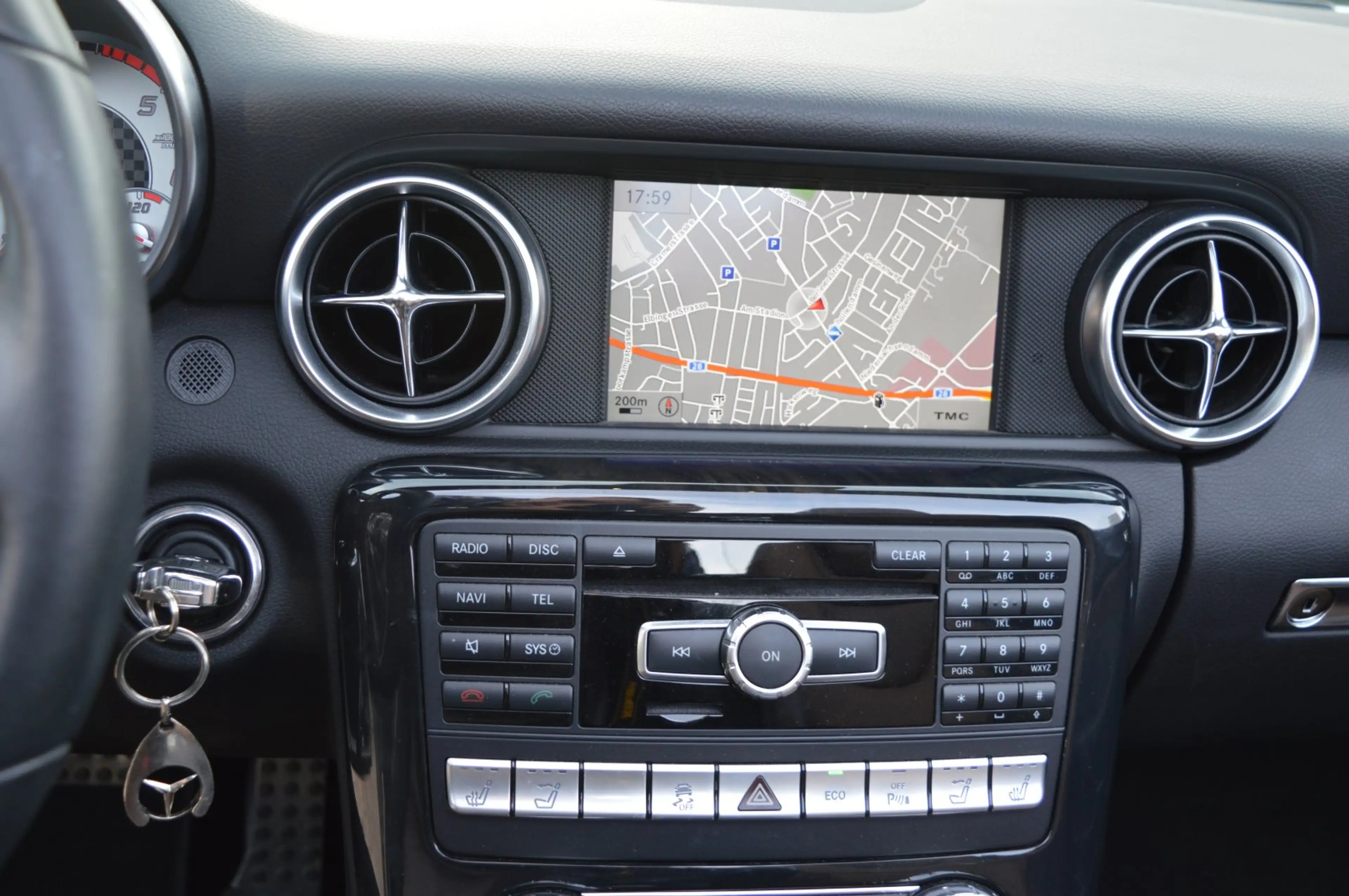 Mercedes-Benz SLK 250 CDI BlueEfficiency AMG Line 7G-Tronic COMAND/Xenon — photo 7