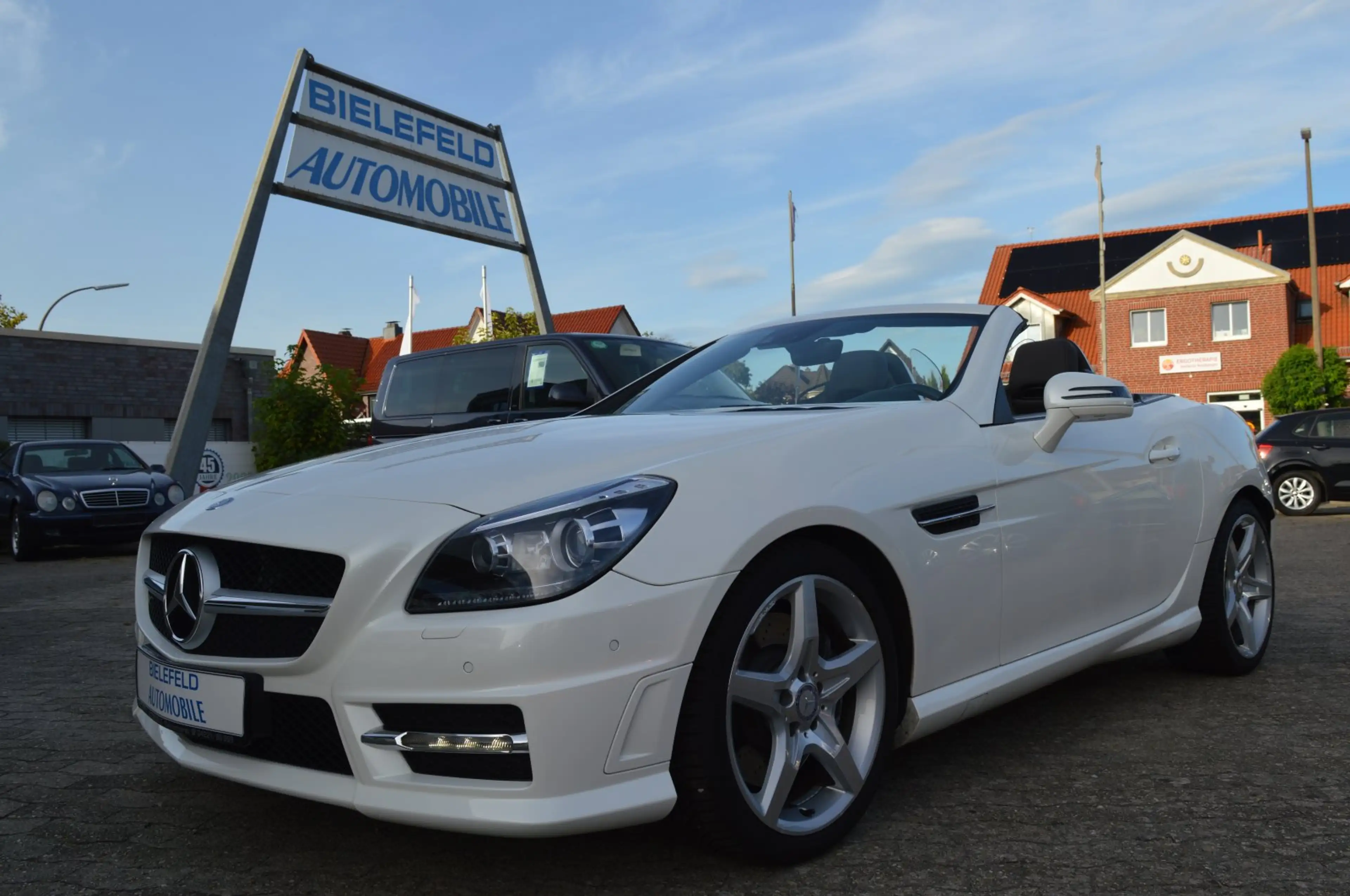 Mercedes-Benz SLK 250 CDI BlueEfficiency AMG Line 7G-Tronic COMAND/Xenon — photo 9