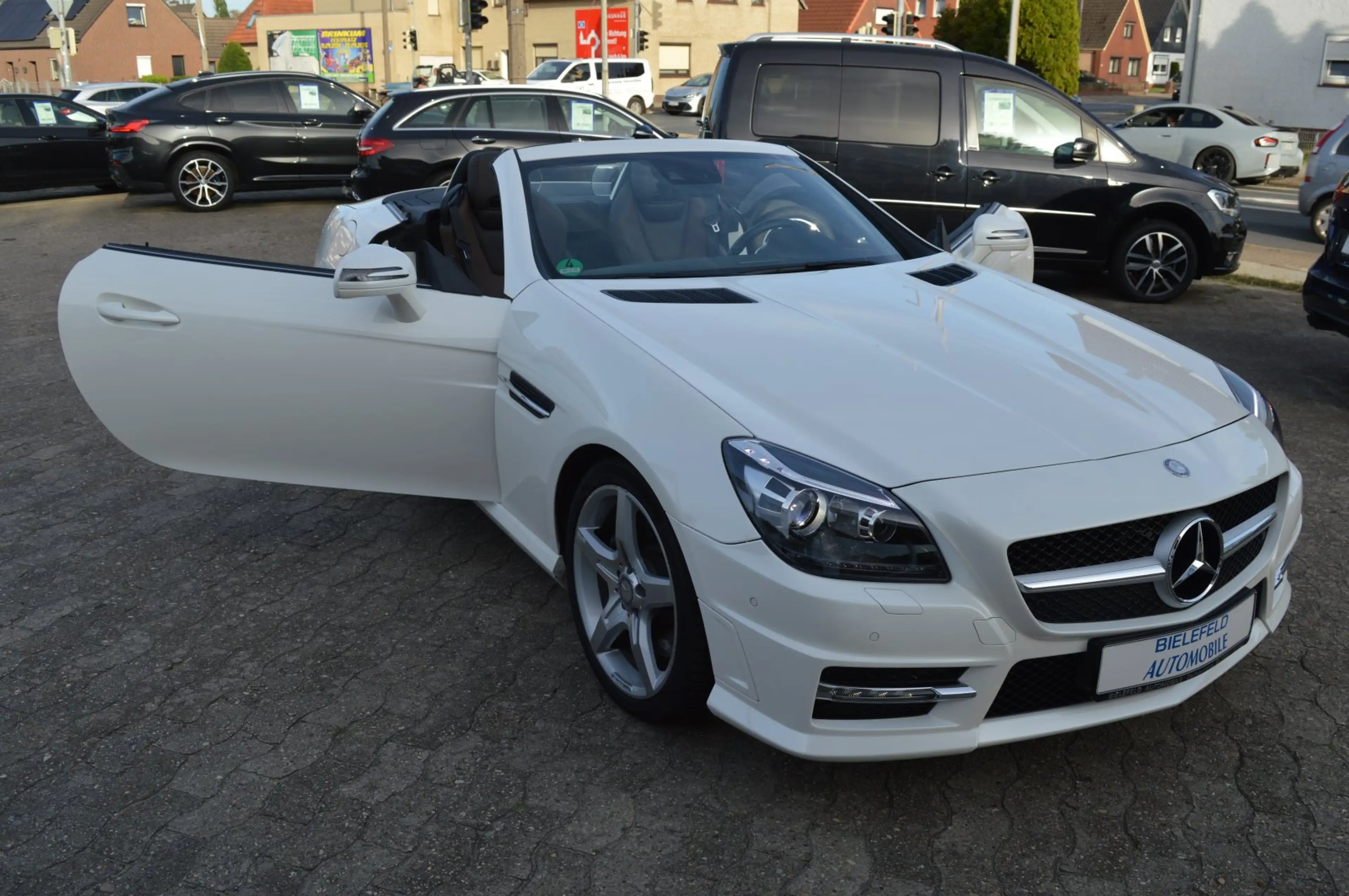 Mercedes-Benz SLK 250 CDI BlueEfficiency AMG Line 7G-Tronic COMAND/Xenon