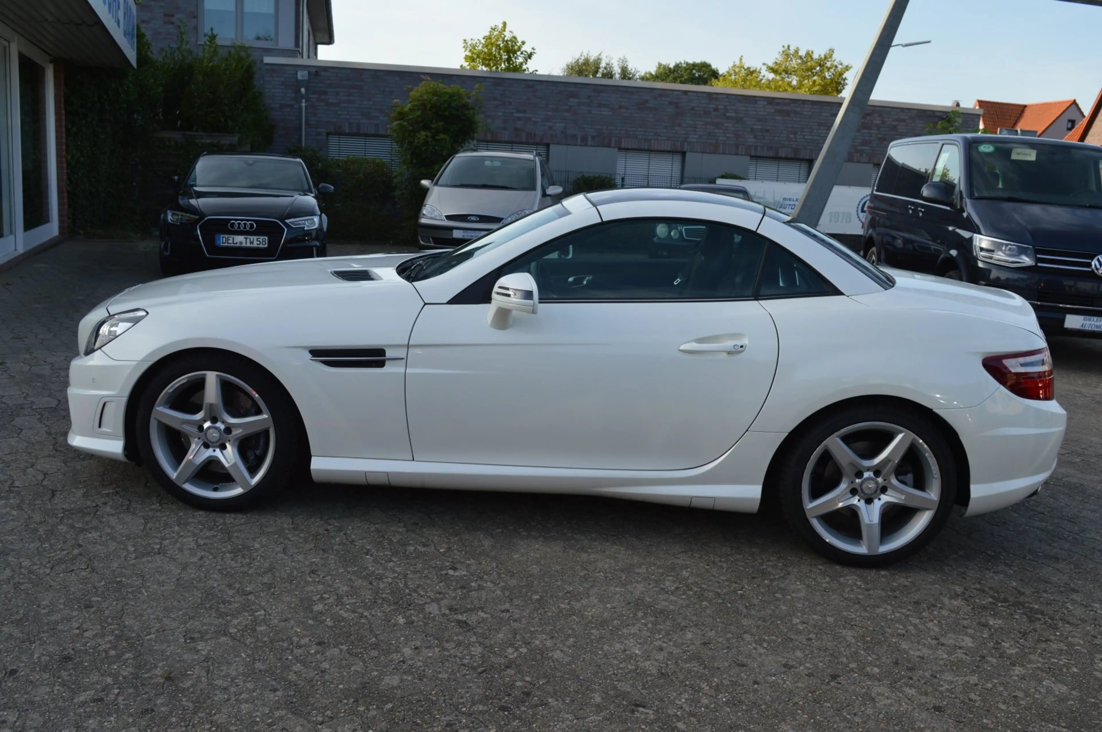 Mercedes-Benz SLK 250 CDI BlueEfficiency AMG Line 7G-Tronic COMAND/Xenon — photo 11
