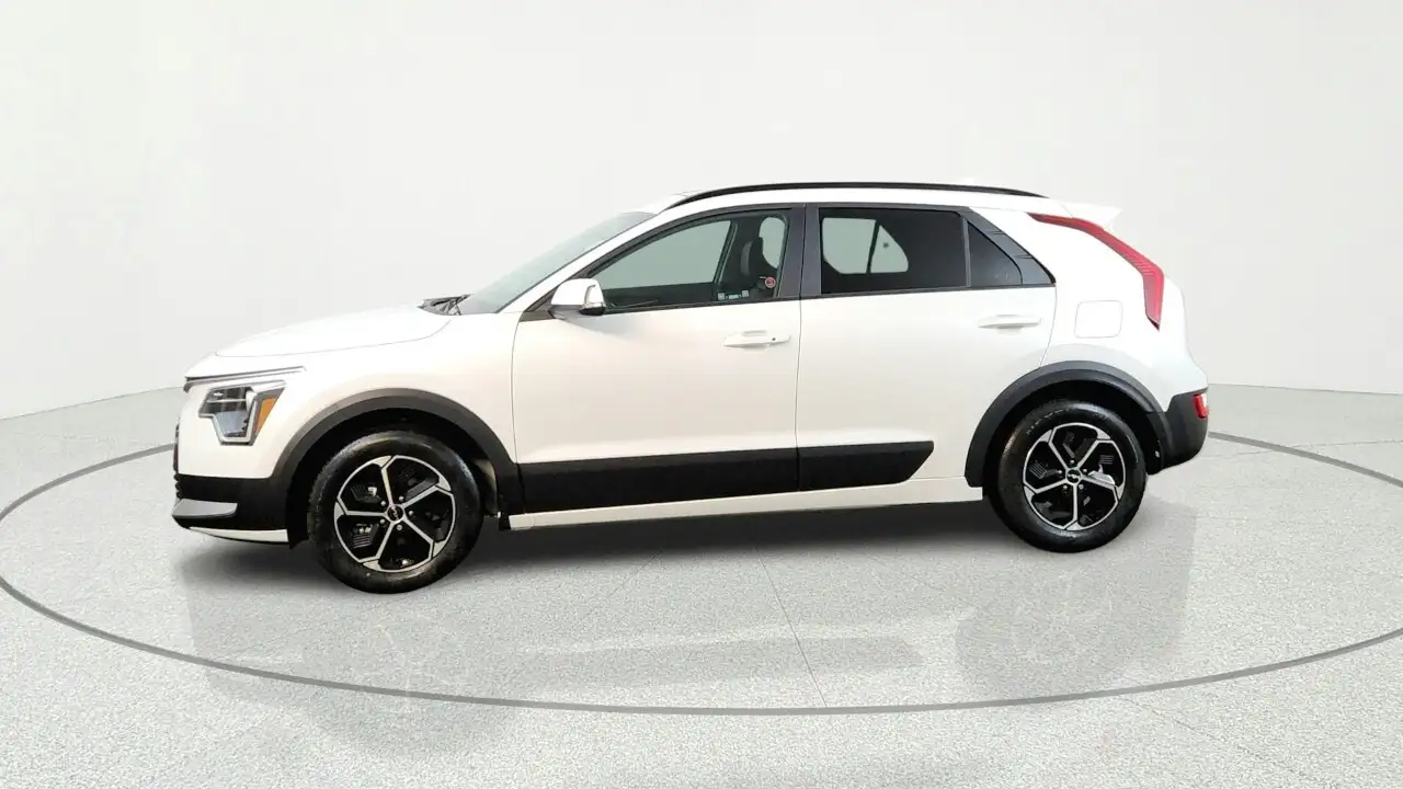 Kia Niro снимка Kia Niro