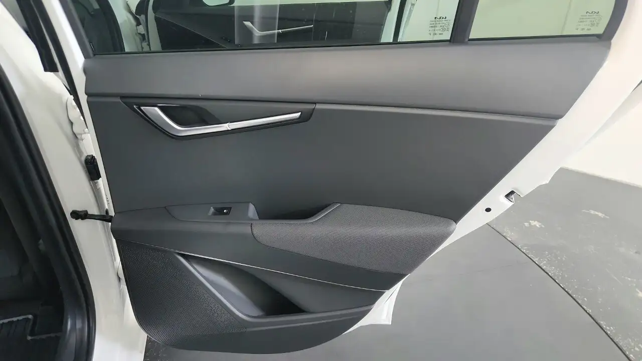 Kia Niro снимка Kia Niro