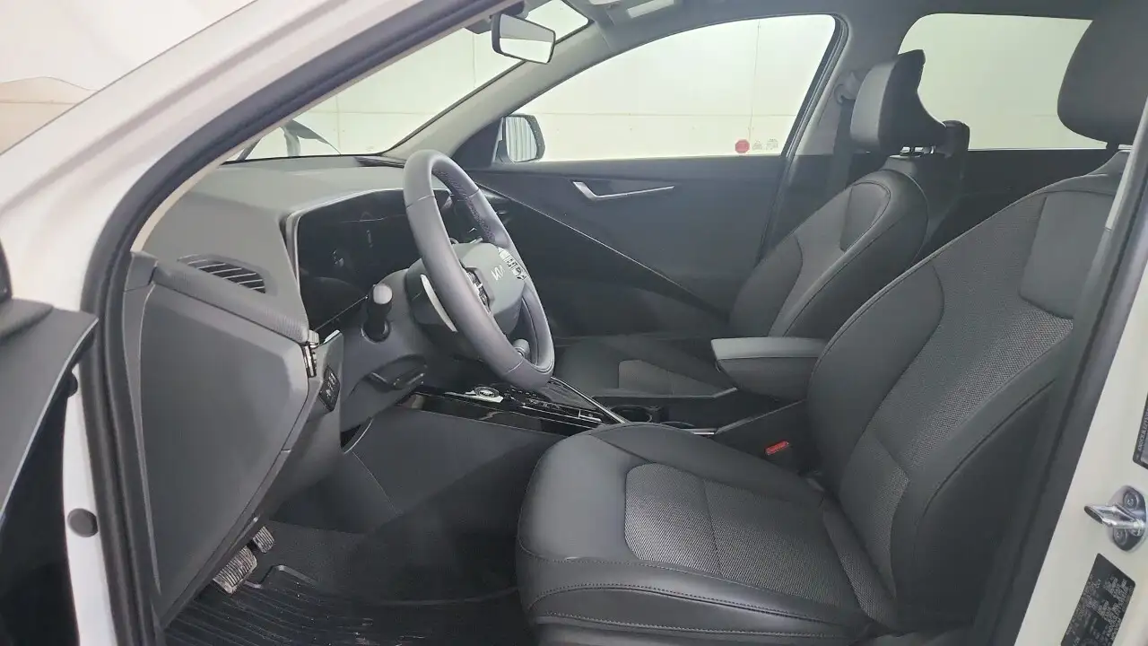 Kia Niro снимка Kia Niro