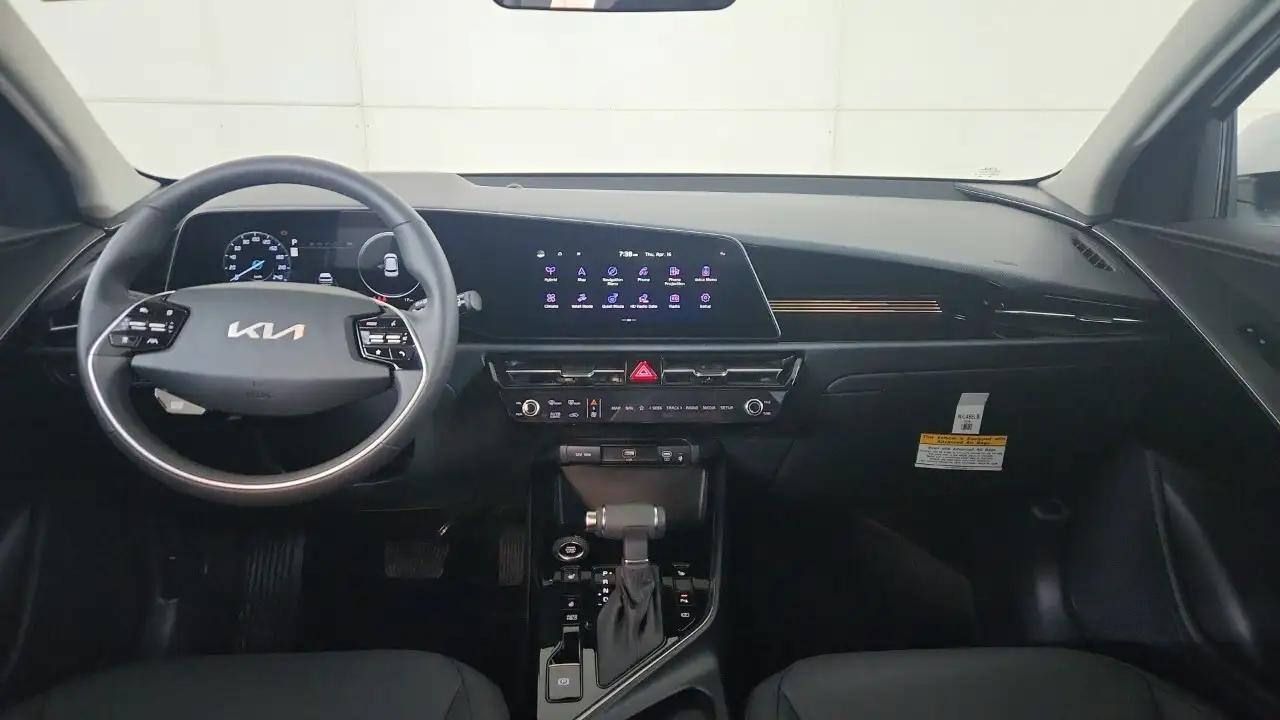 Kia Niro снимка Kia Niro