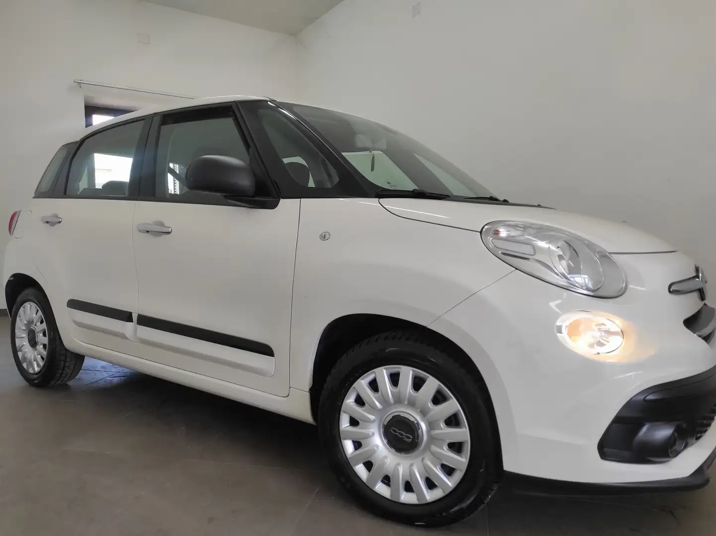 Fiat 500L 500L 1.6 mjt Business 120cv my20 Bianco - 1
