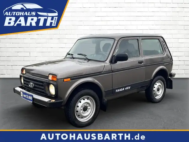Lada Niva Taiga 1.7i 4X4  *AHZV*EURO6 *ABS*Servo*