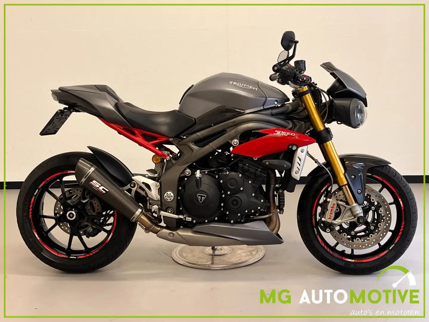 Triumph Speed Triple R | ABS | SC Project | Carbon | Historie | Roadlock Gris - 2