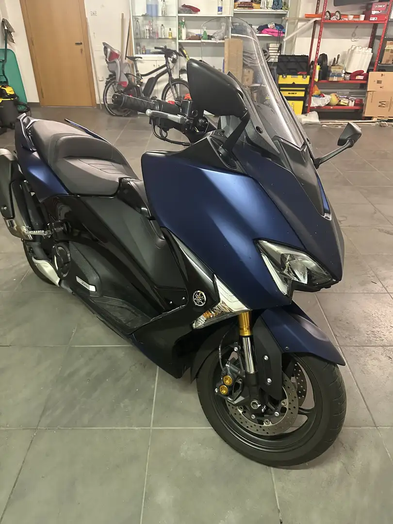 Yamaha TMAX DX - 1