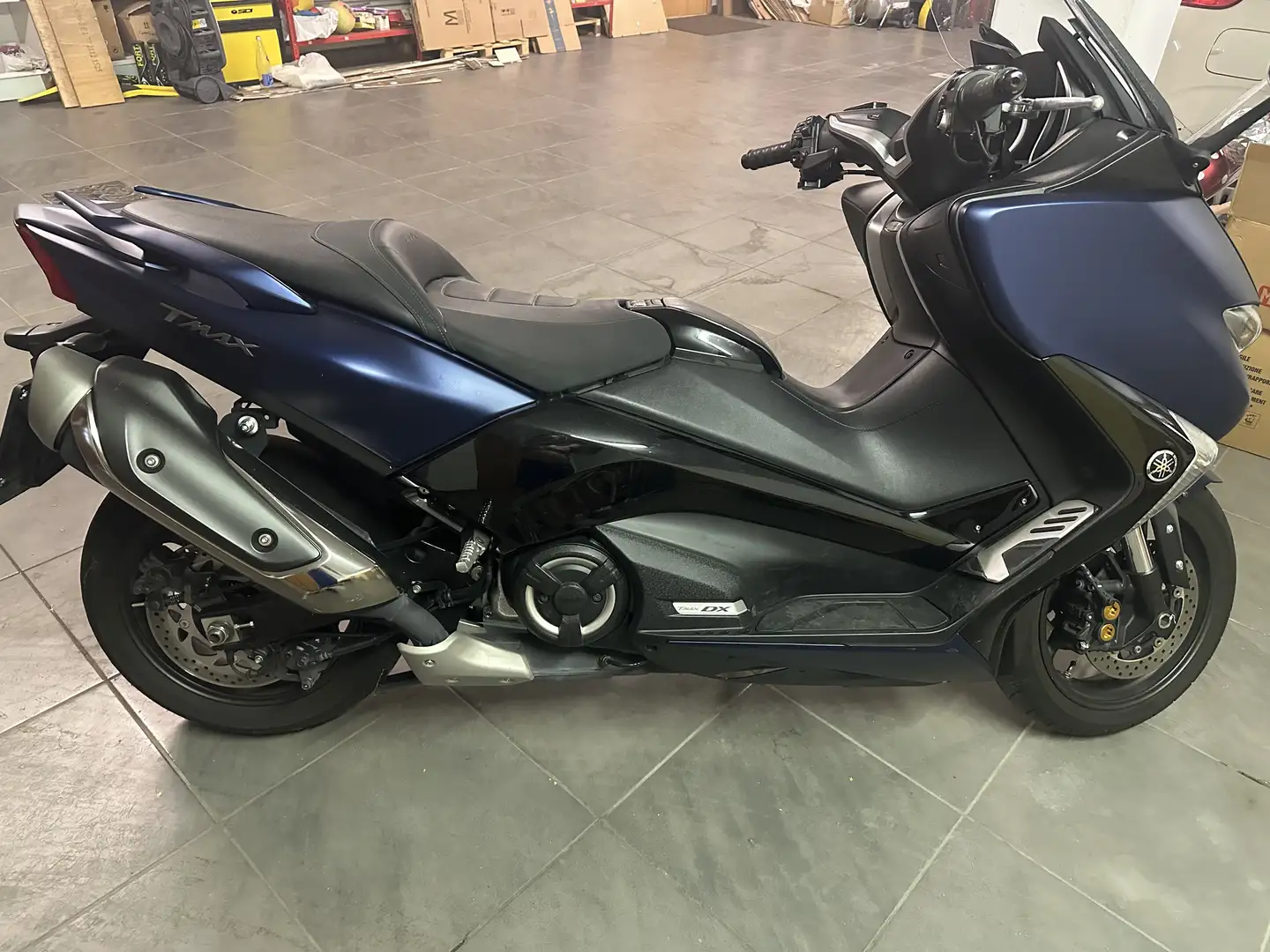 Yamaha TMAX DX - 2