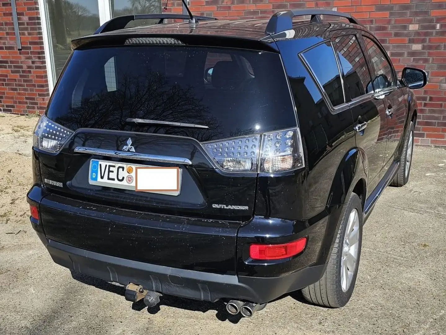 Mitsubishi Outlander Outlander 2.2 DI-D 4WD TC-SST XTRA - 2