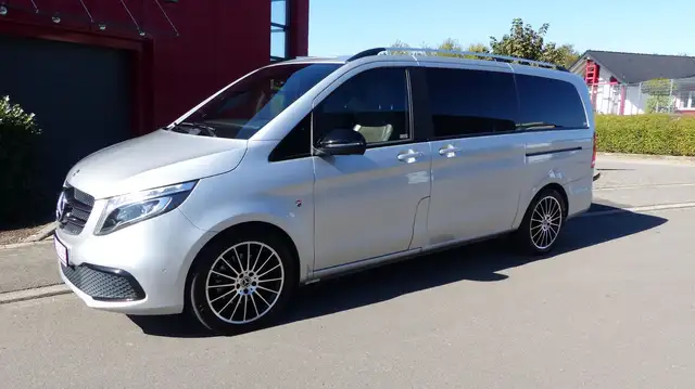 Mercedes-Benz V 300 d Avantgarde Exclusive lang, 7 Sitzer,Leder