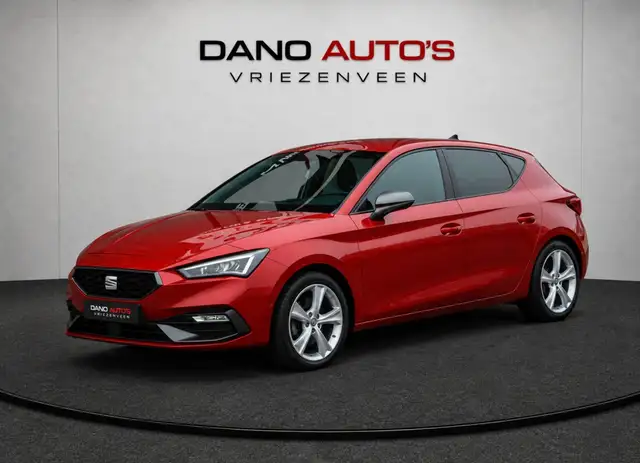SEAT Leon e-Hybrid 1.4 TSI FR LED/Camera/Keyless