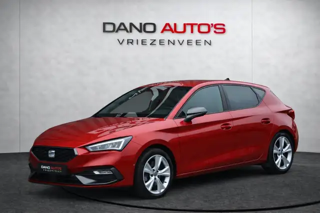 SEAT Leon e-Hybrid 1.4 TSI FR LED/Camera/Keyless