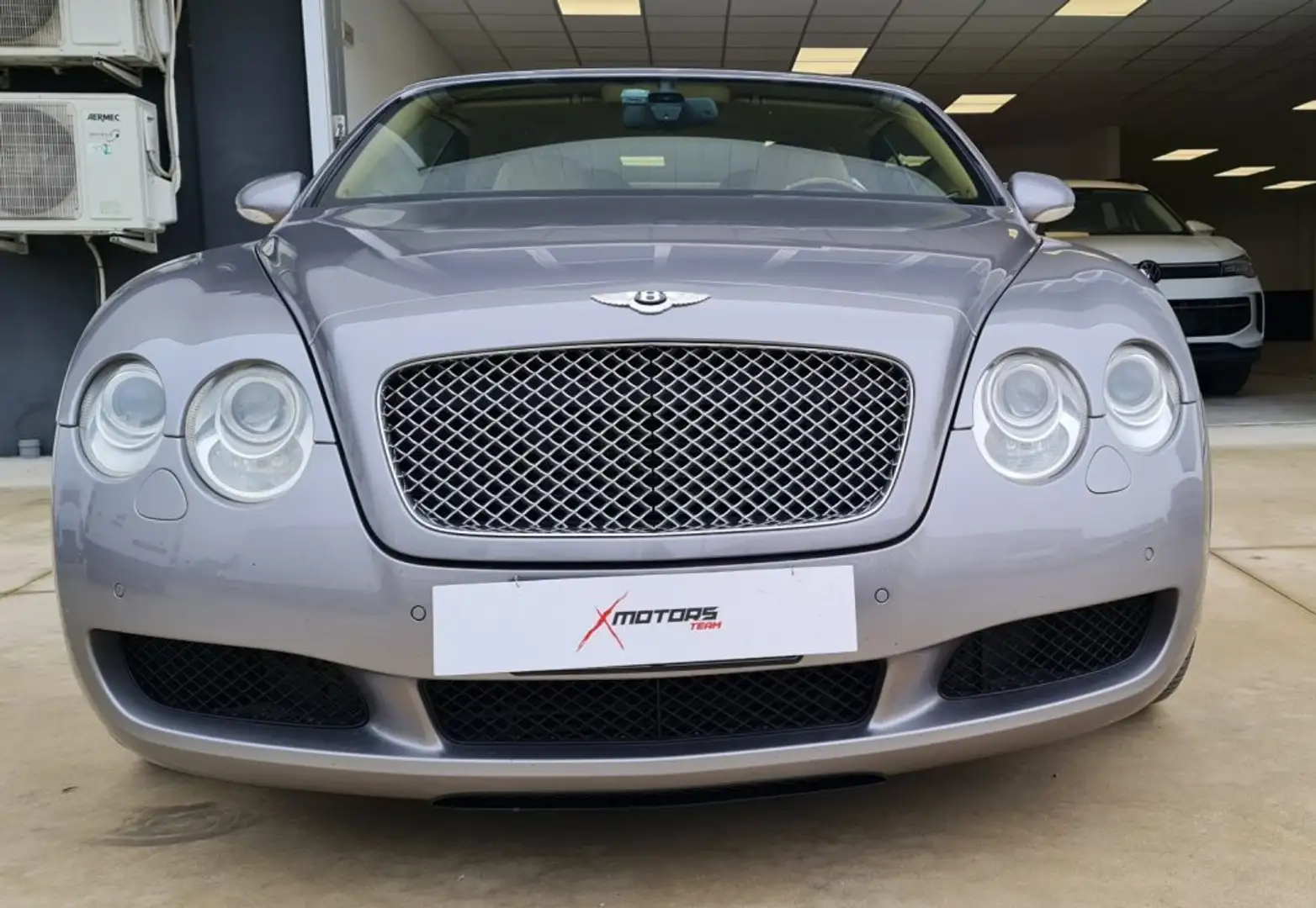Bentley Continental GTC Gris - 2