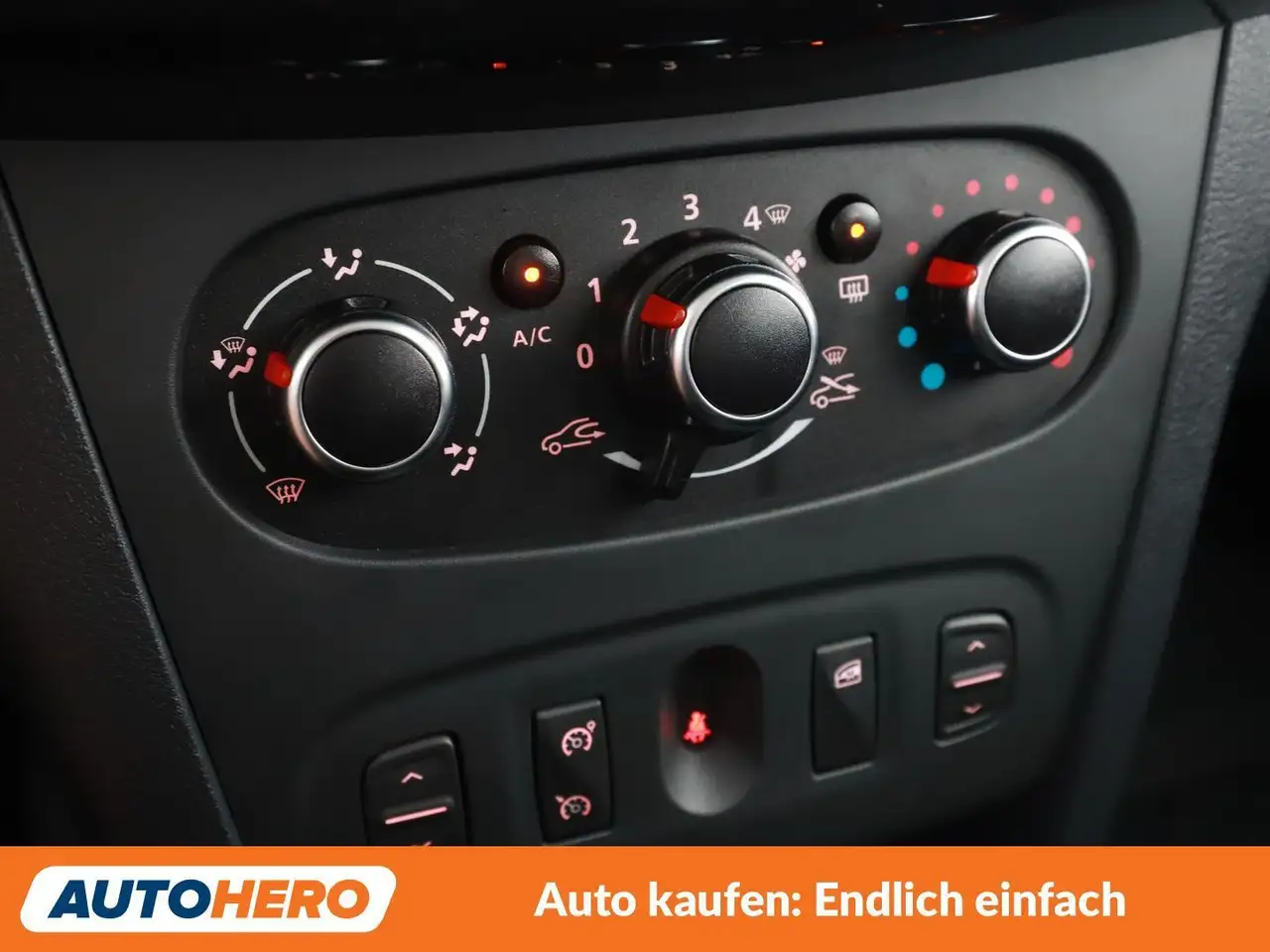 Dacia Sandero 0.9 TCe Comfort, миниатюра 22