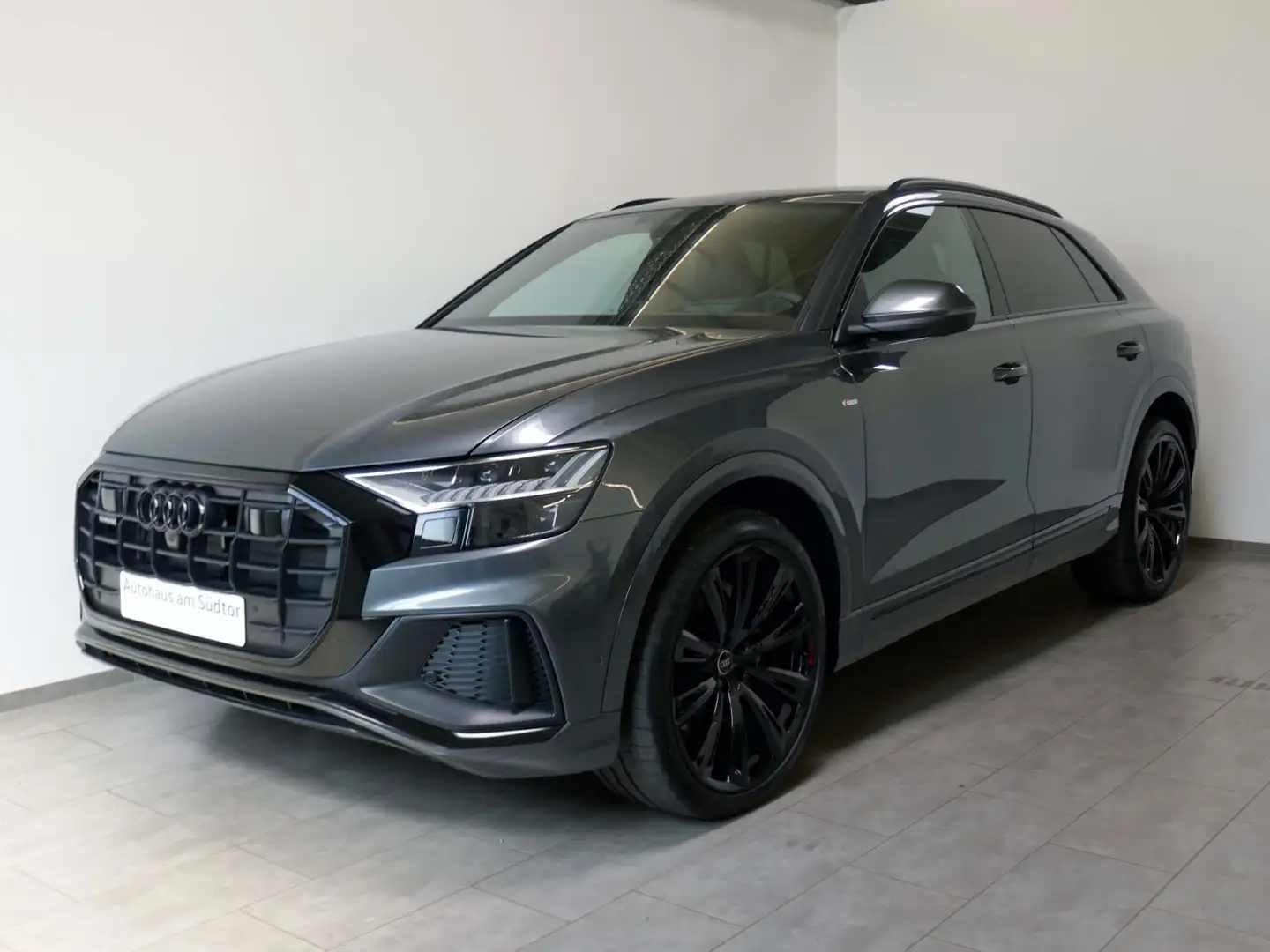 Audi Q8 50 TDI quattro S line | AHK Pano Standhzg. Grau - 2