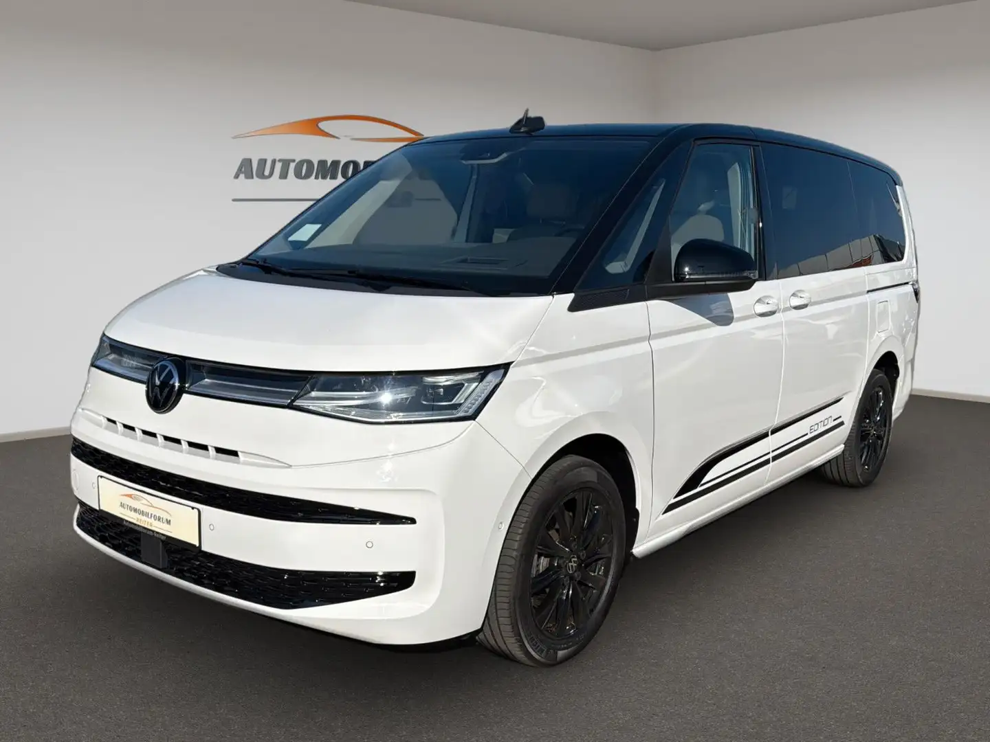 Volkswagen T7 Multivan Edition lang Vollausstattung Weiß - 1