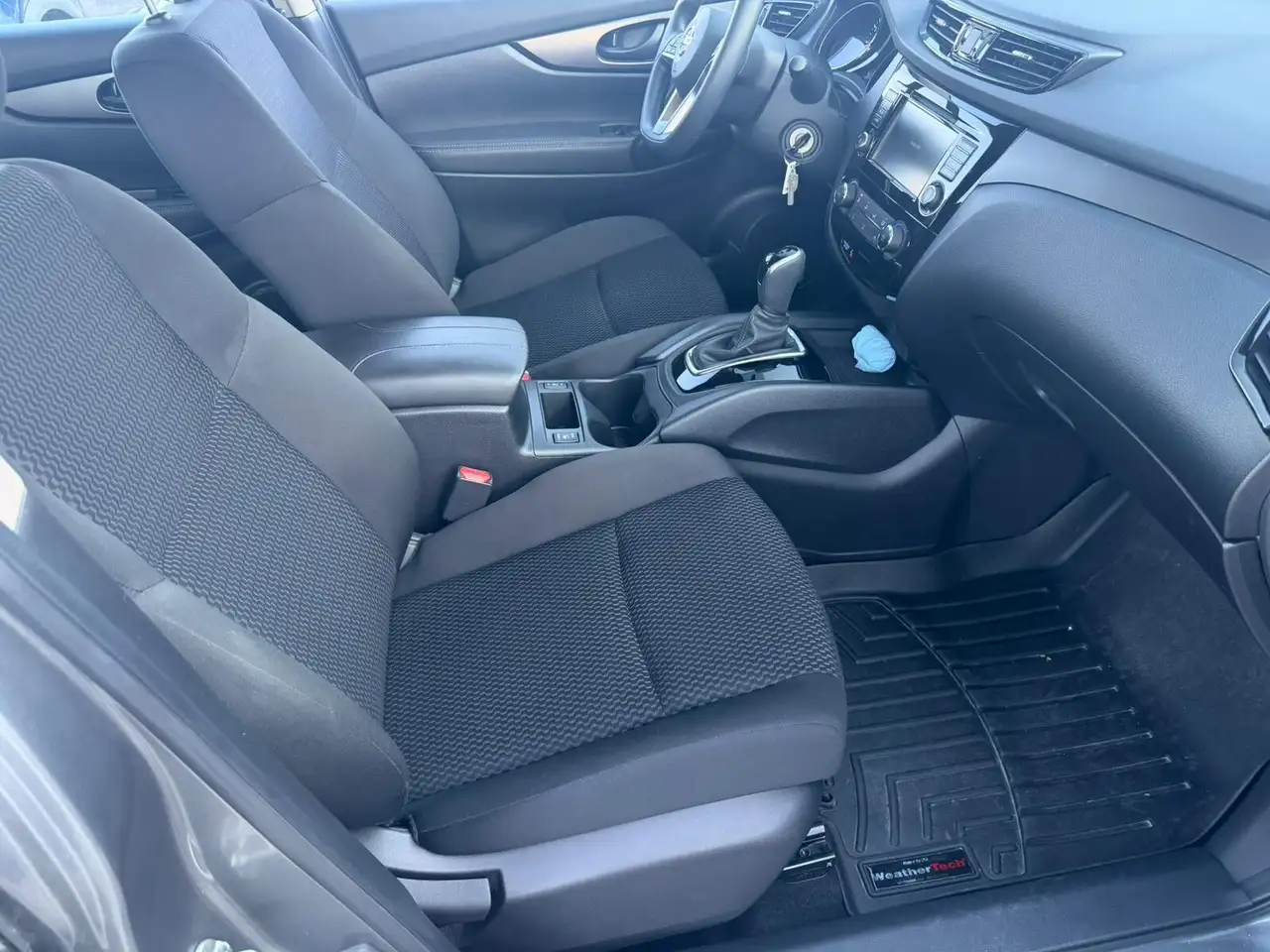 Nissan Qashqai снимка Nissan Qashqai