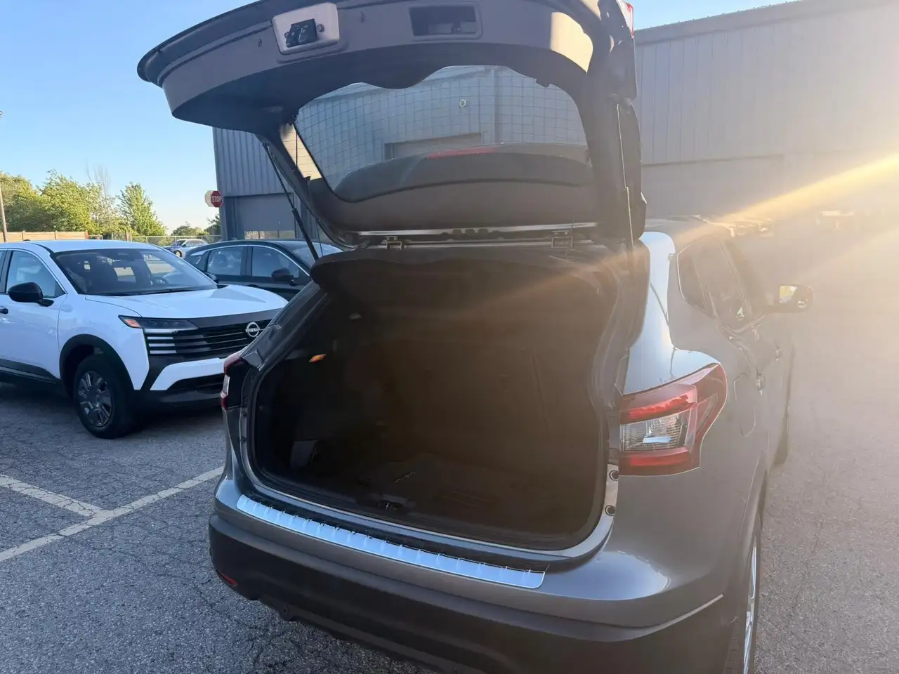 Nissan Qashqai снимка Nissan Qashqai
