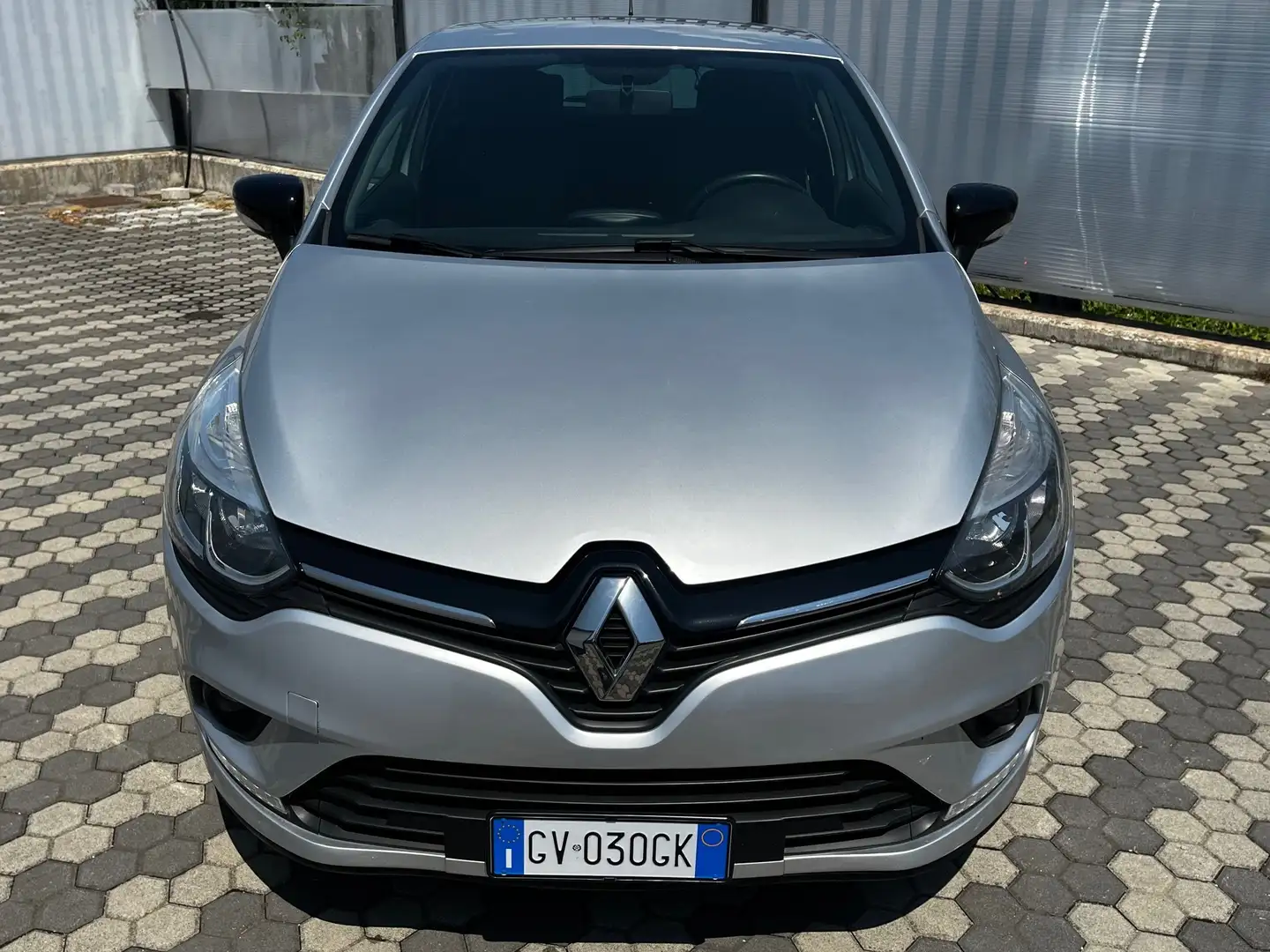 Renault Clio Clio TCe 75CV 5 porte Generation Zilver - 2