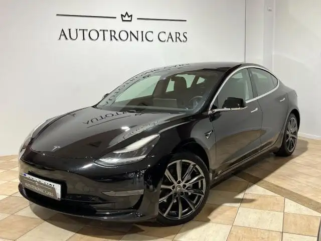 Tesla Model 3 Tracción integral Gran autonomía