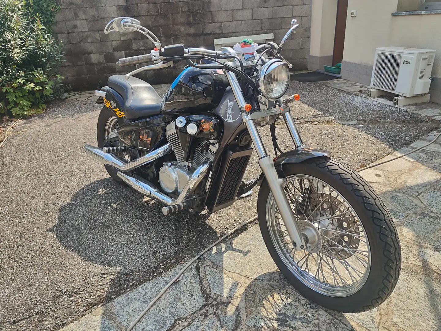 Honda Shadow 600 600 Schwarz - 1