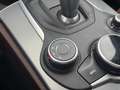 Alfa Romeo Stelvio 2.0 T AWD Veloce met afn.trekhaak. Schwarz - thumbnail 27