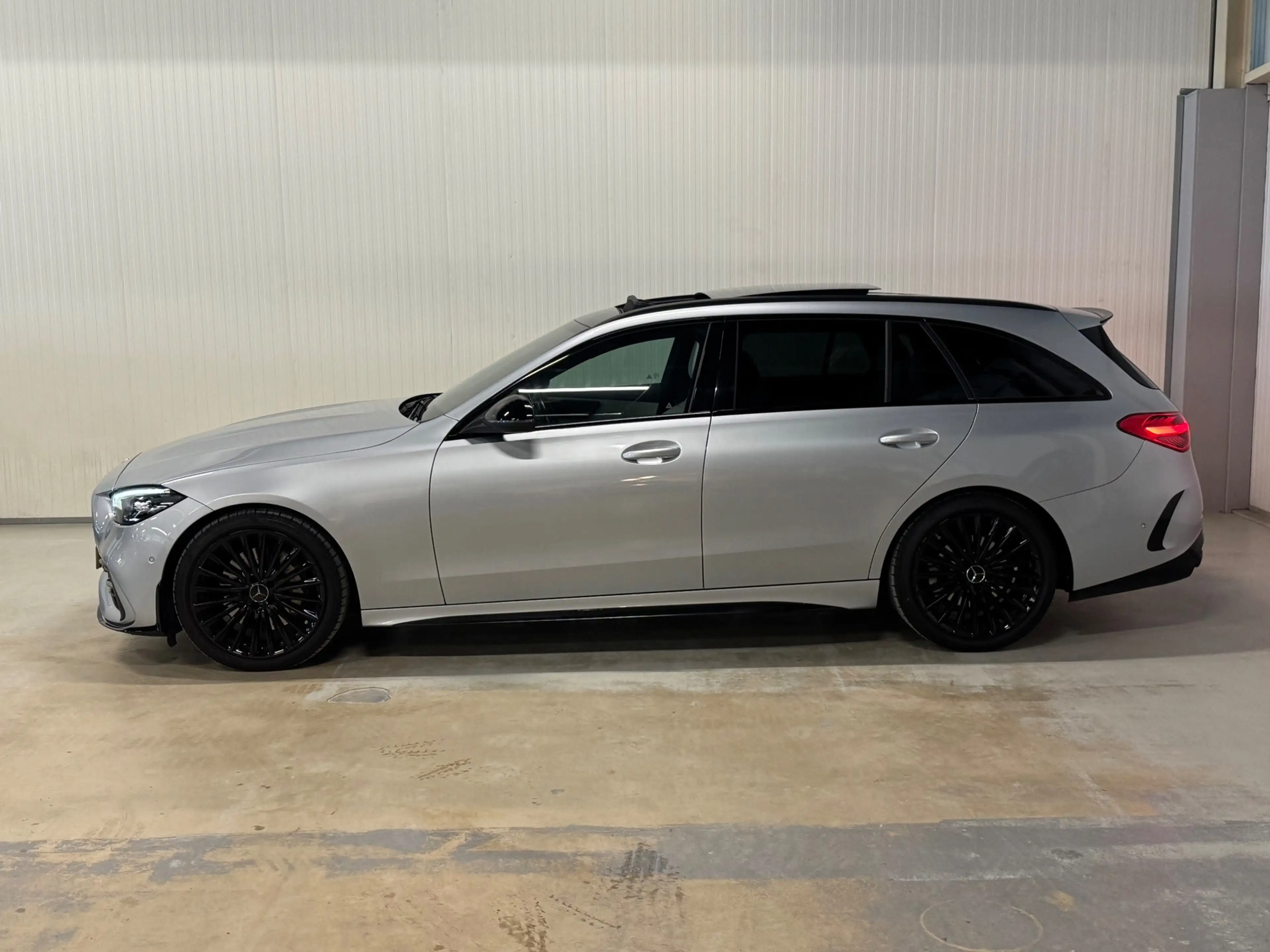 Mercedes-Benz C 200 Estate Launch Edition AMG Line | NIGHT | PANO | BU — photo 8