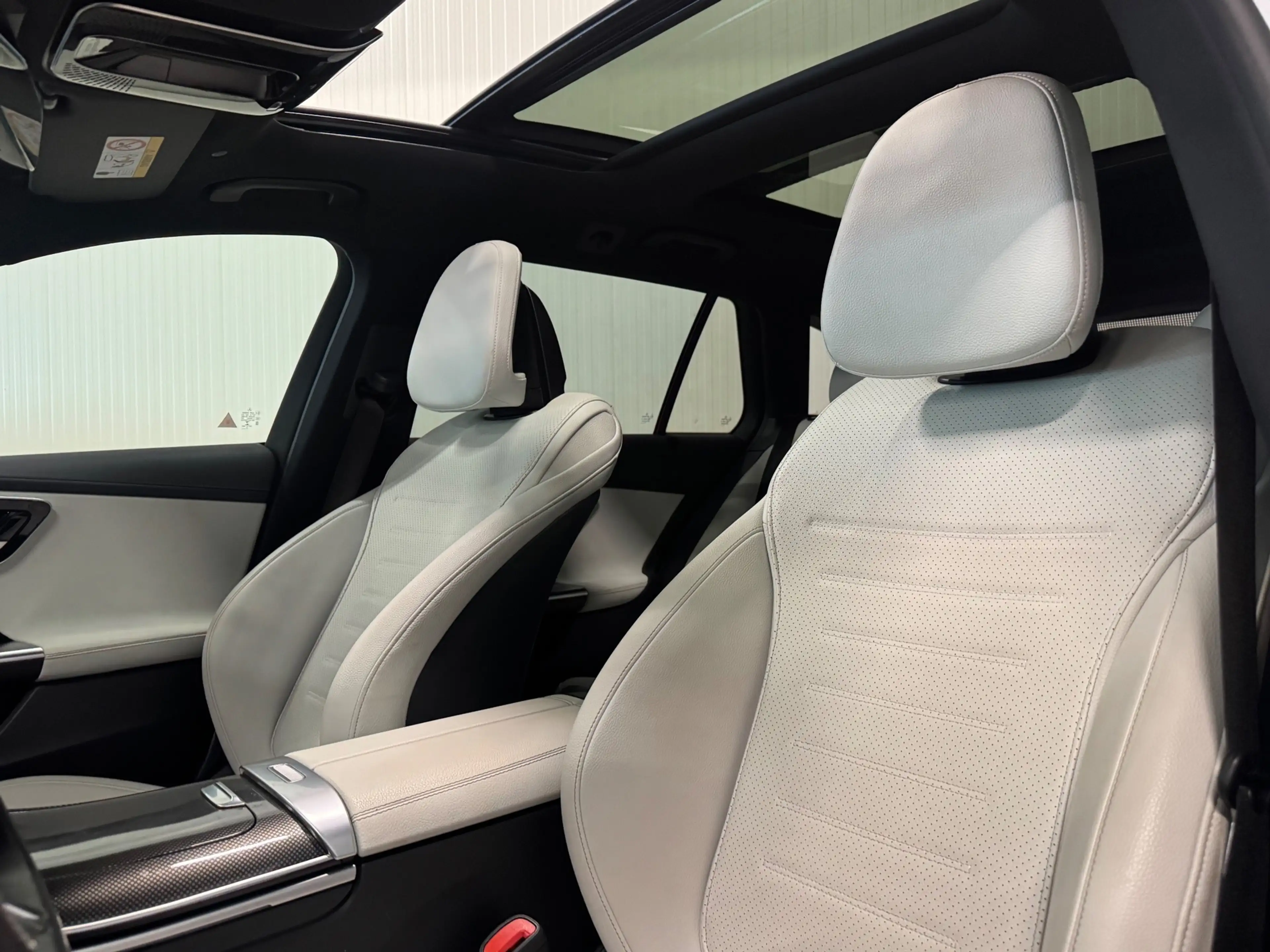 Mercedes-Benz C 200 Estate Launch Edition AMG Line | NIGHT | PANO | BU — photo 4