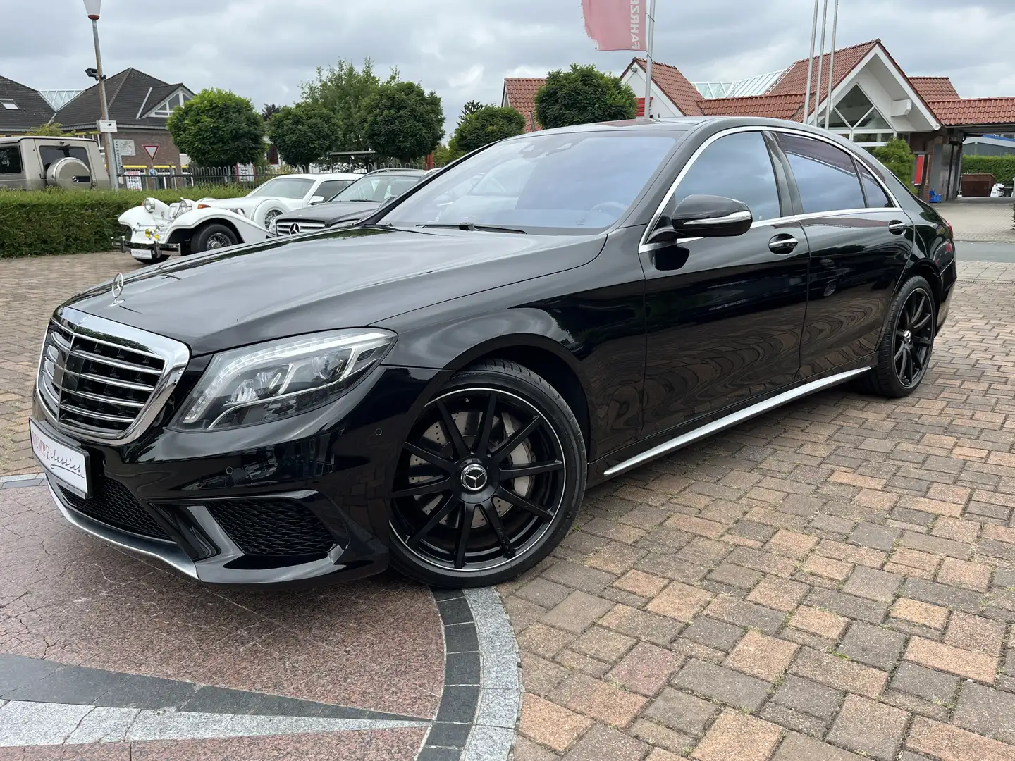 Mercedes-Benz S 500 S 500 L AMG 63 Paket Unfallfrei Scheckheftgepflegt Noir - 1