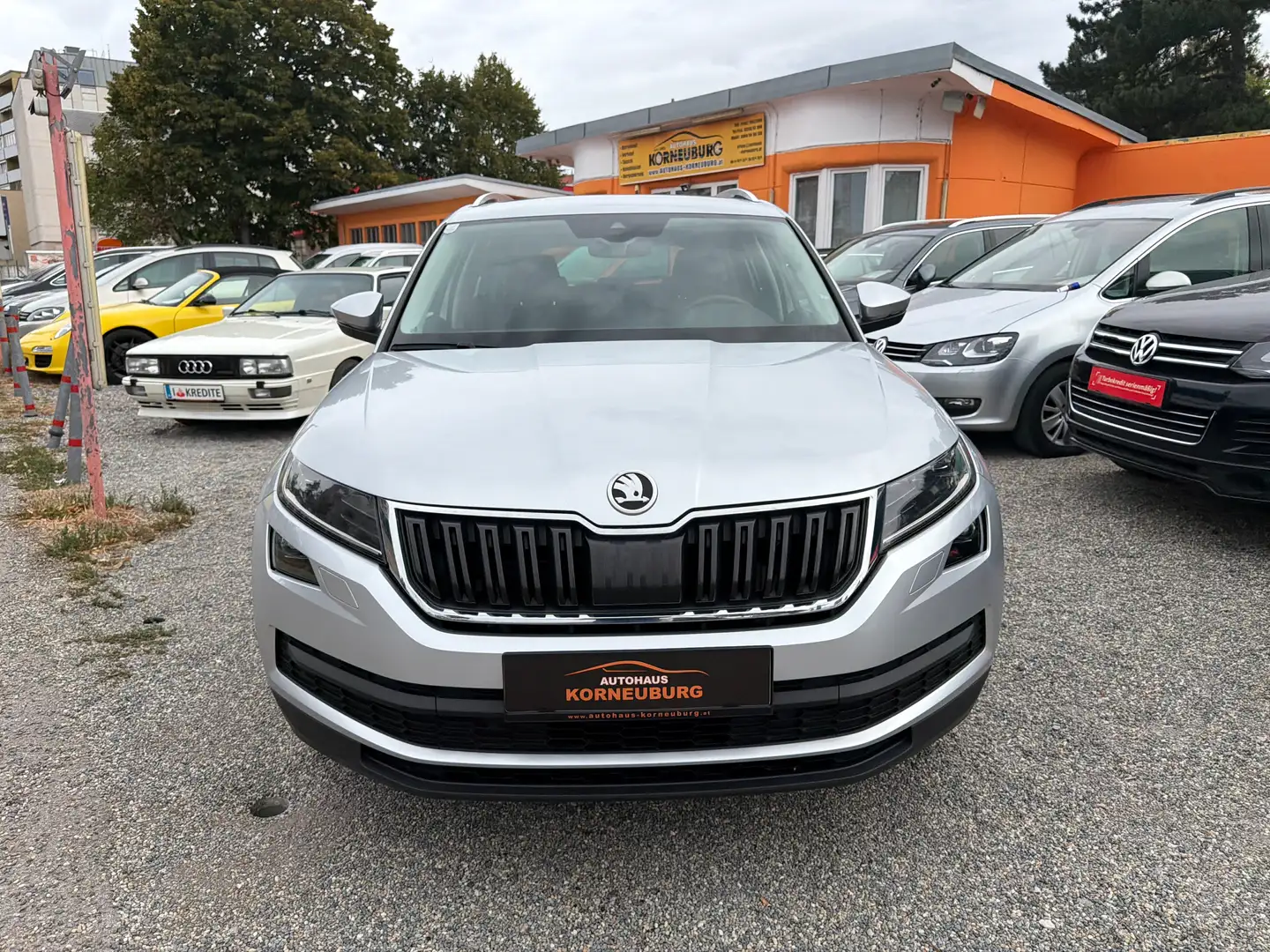 Skoda Kodiaq Style mit nur 91.200 km *RFK*NAVI**AHV*LED* Grau - 2