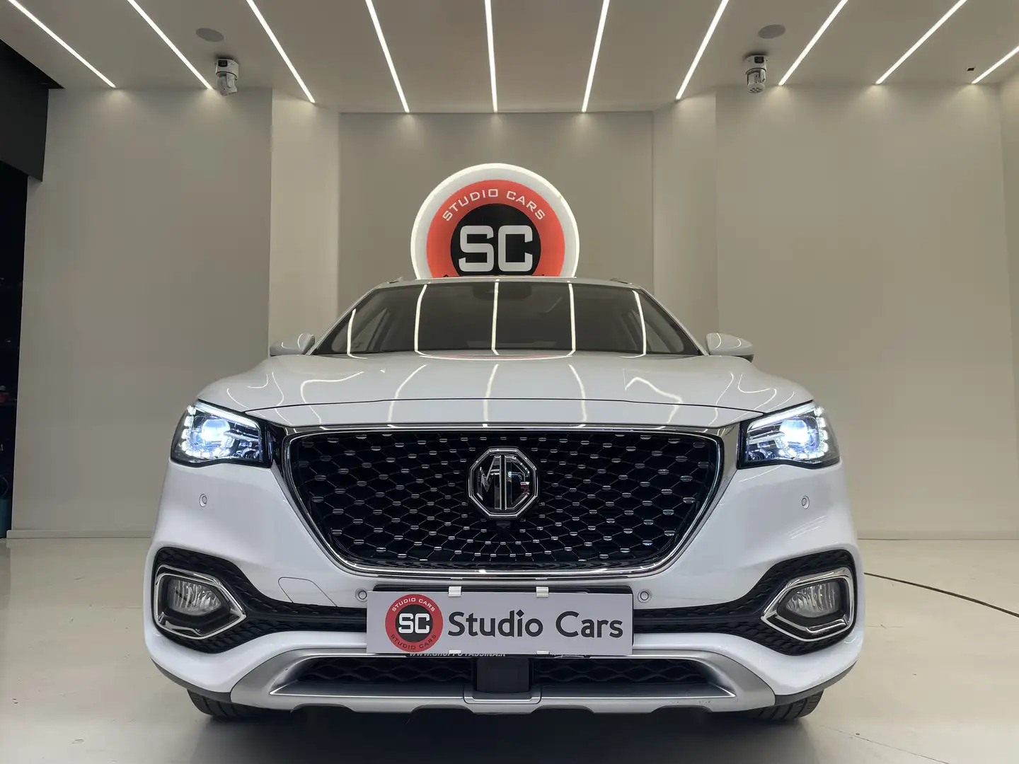 MG HS 1.5 t Luxury auto*360*Tetto - 1