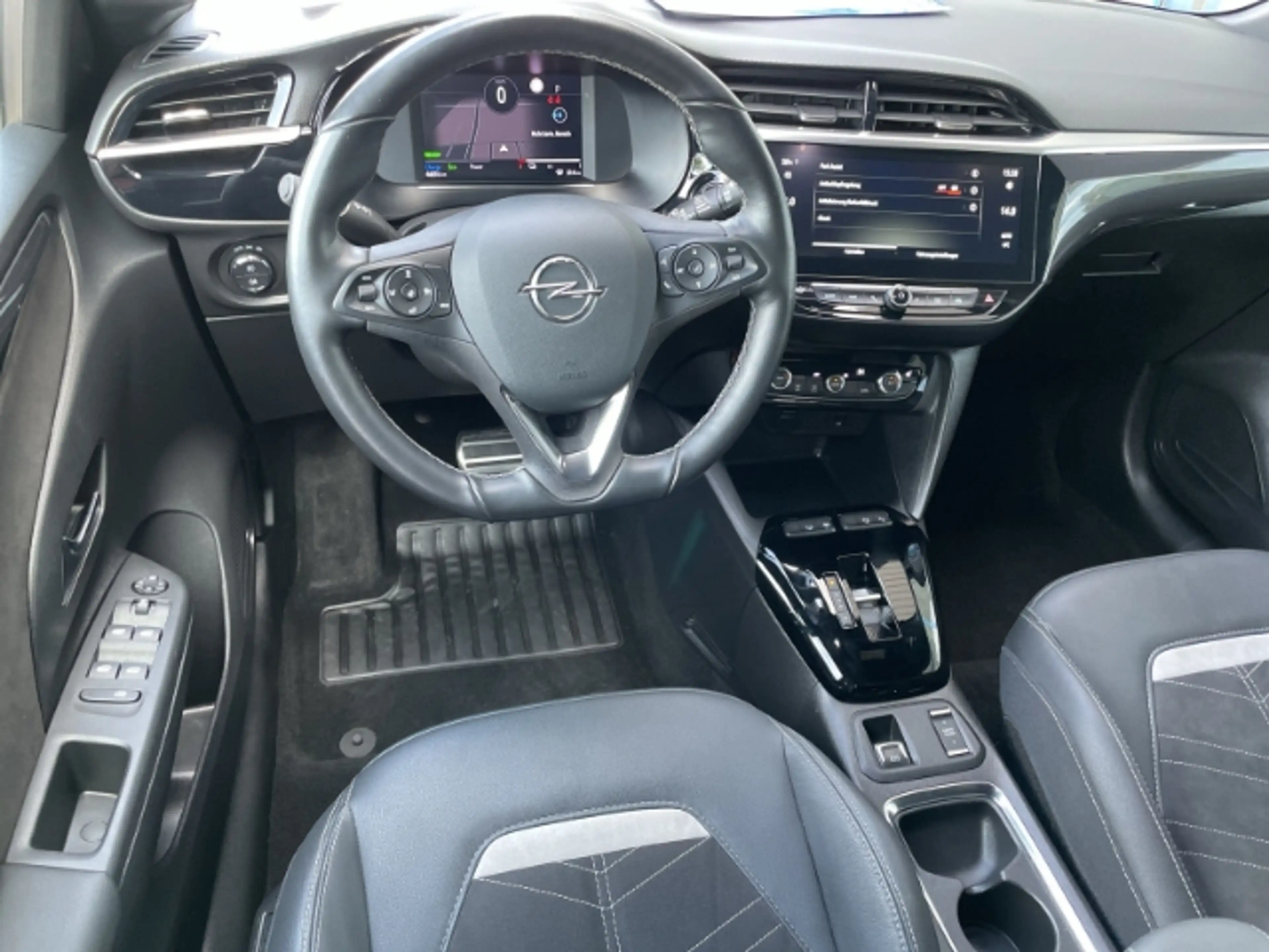 Opel Corsa F GS Line Elektro Navi, Tempomat, DAB, Kamera — photo 9