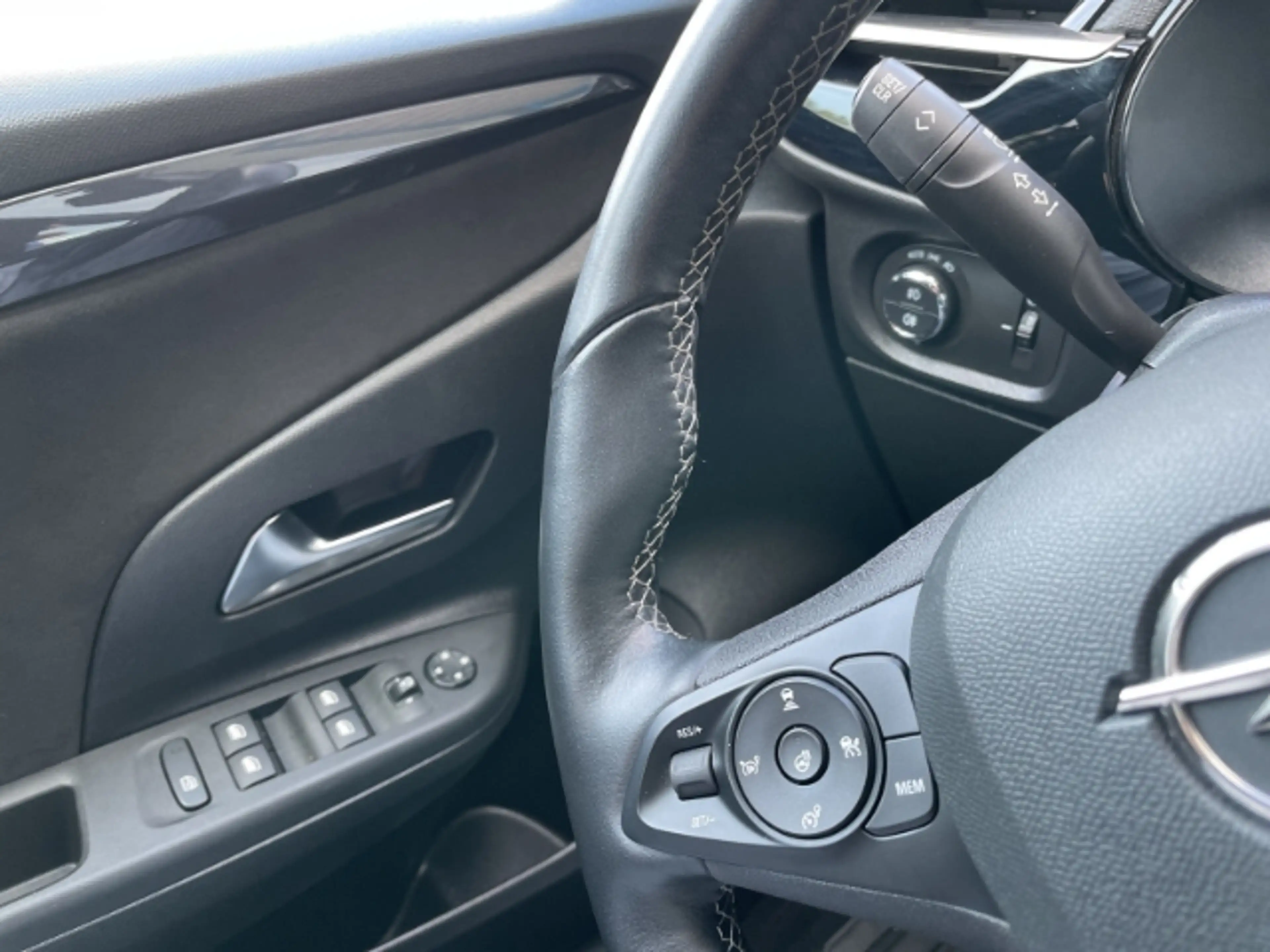 Opel Corsa F GS Line Elektro Navi, Tempomat, DAB, Kamera — photo 15