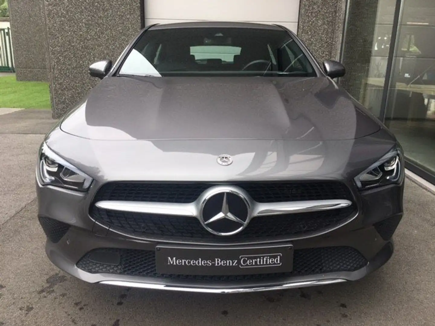 Mercedes-Benz CLA 250 e Shooting Brake - SFEERVERLICHTING - WIDESCREEN Grijs - 2
