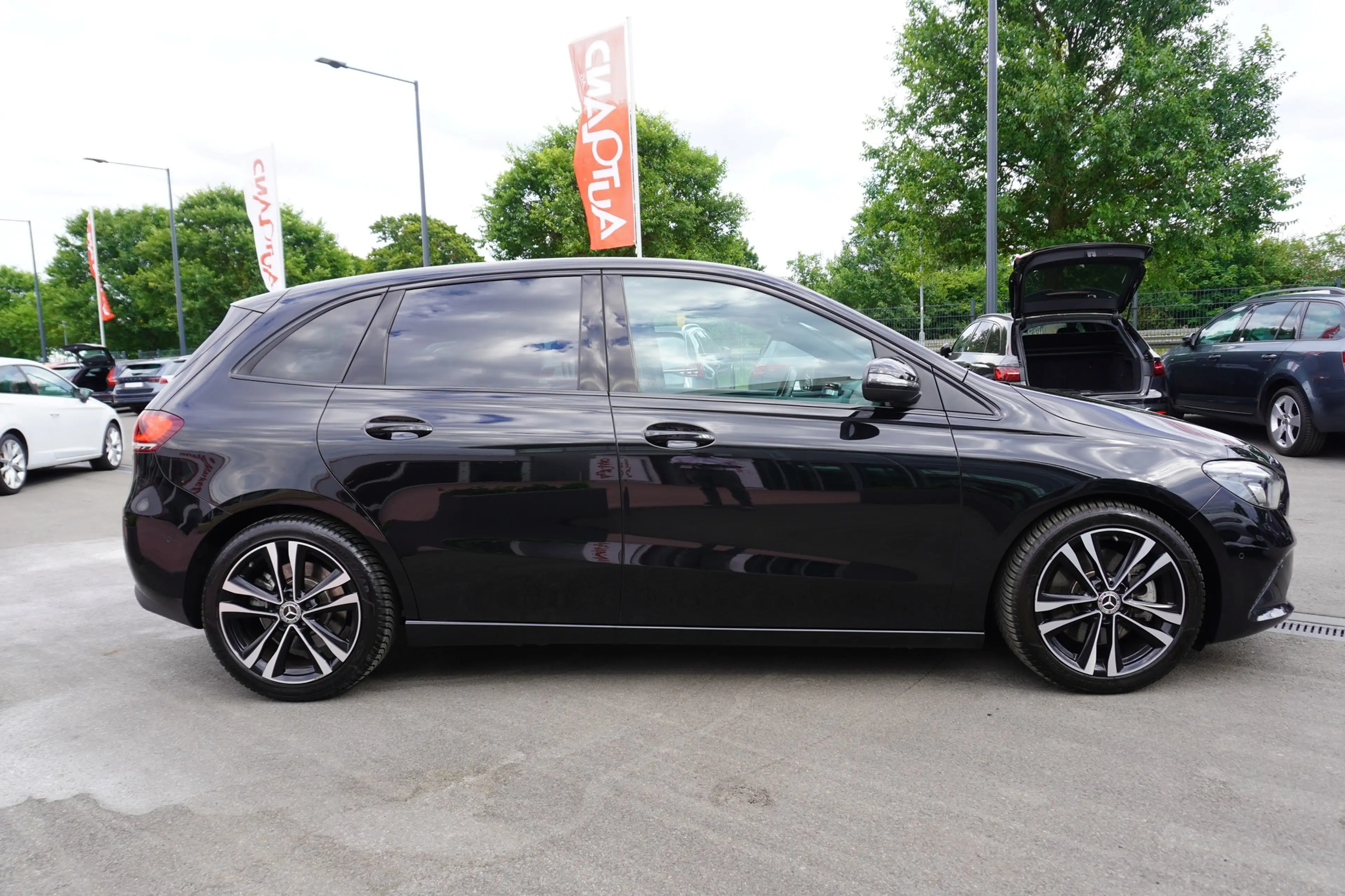 Mercedes-Benz B 250 B250 Progressive LED Navi Kamera Teilleder DAB — photo 4