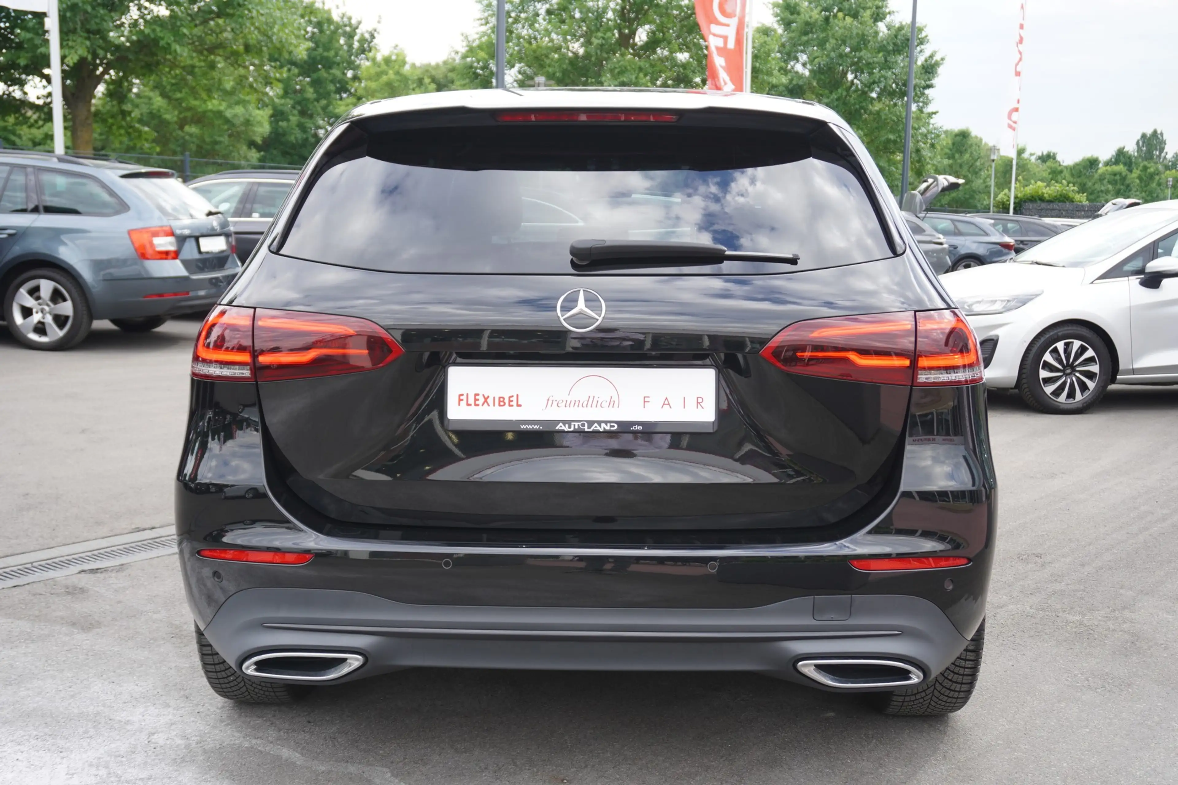 Mercedes-Benz B 250 B250 Progressive LED Navi Kamera Teilleder DAB — photo 6