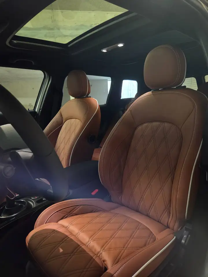 MINI John Cooper Works Clubman 2026 — фото 12
