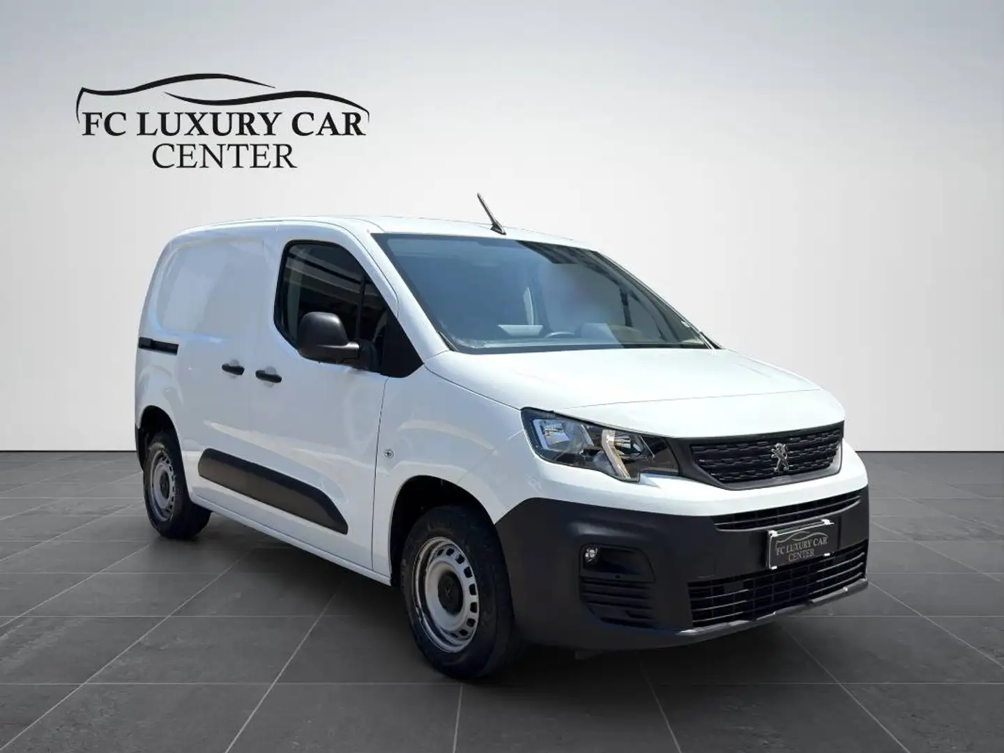 Peugeot Partner 1.5 bluehdi 75cv L1 Pro Prezzo + Iva Blanc - 1