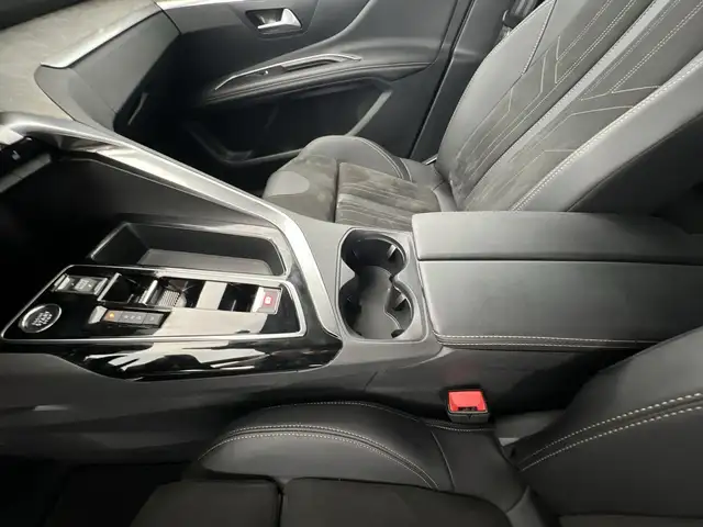 Peugeot 3008 view 14
