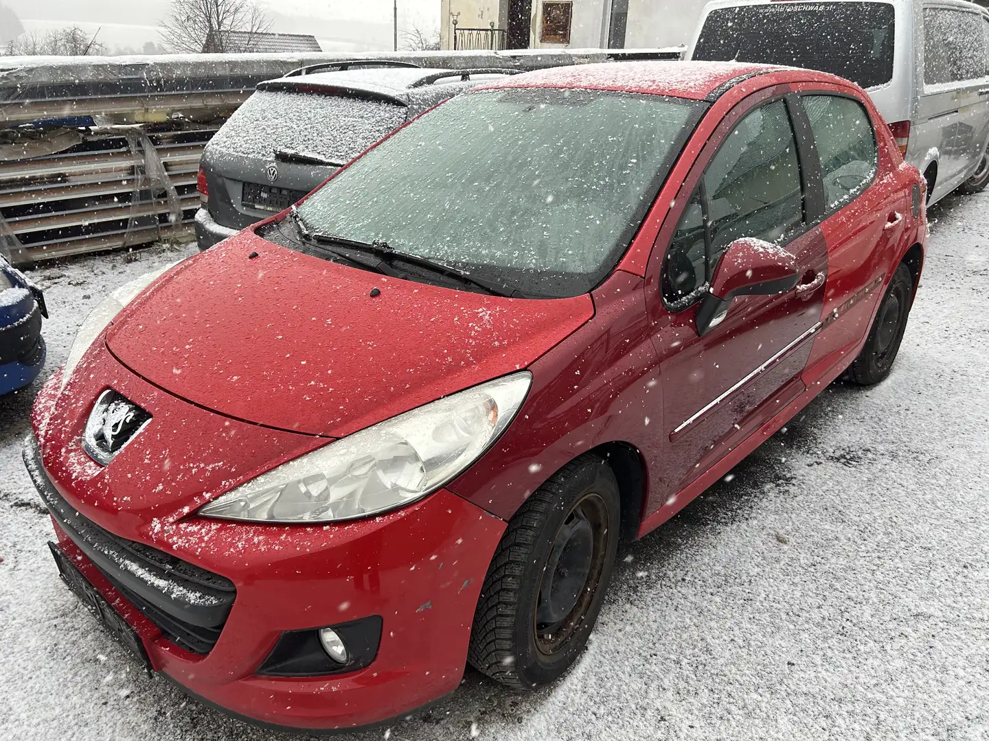 Peugeot 207 Tendance Rot - 2
