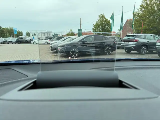 Mitsubishi Eclipse Cross view 10