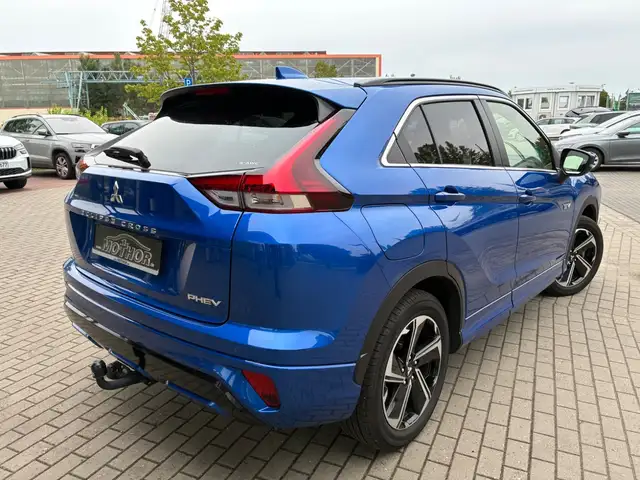 Mitsubishi Eclipse Cross view 19