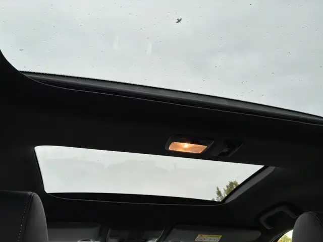 Mitsubishi Eclipse Cross view 22