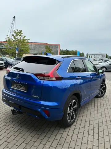Mitsubishi Eclipse Cross view 18