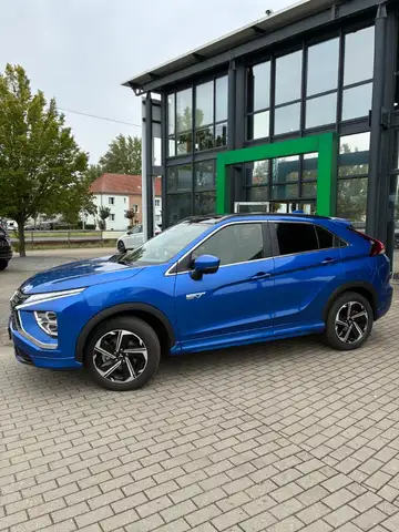 Mitsubishi Eclipse Cross view 4